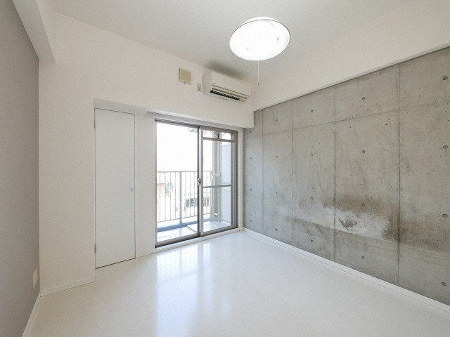 ベルシモンズ大阪港の居間・リビング