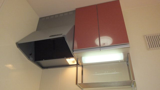 クアルトのキッチン|キッチン上部収納です。