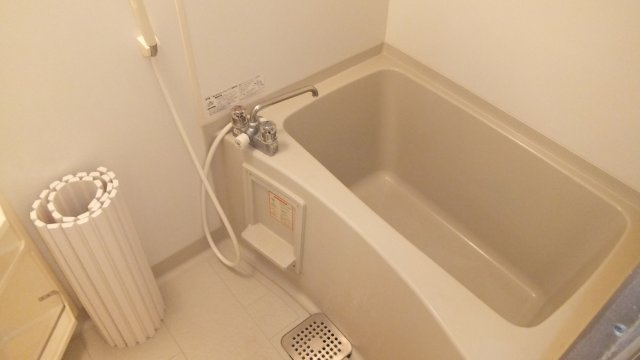 クアルトの浴室|きれいなお風呂です。