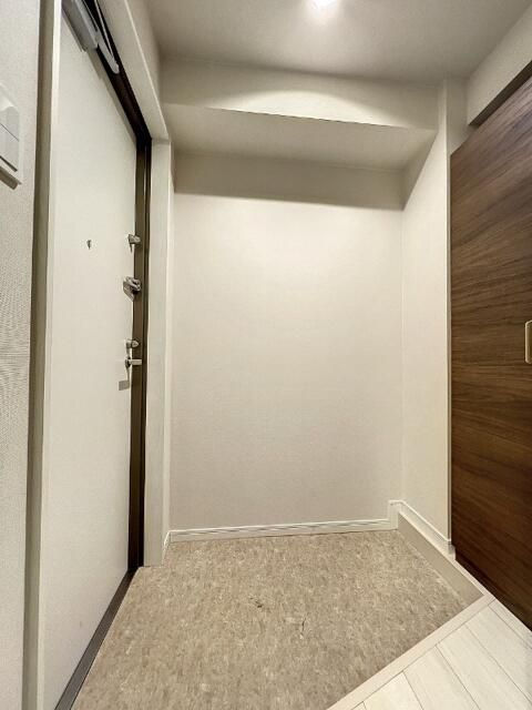 エスポワールオトメの玄関