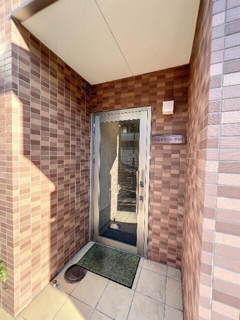 エスポワールオトメのエントランス