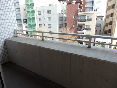 【バルコニー】 | ラコント新宿セントラルパークアパートメント