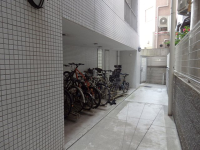 【駐輪場】 | ラコント新宿セントラルパークアパートメント