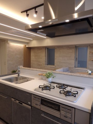 【キッチン】 | ラコント新宿セントラルパークアパートメント