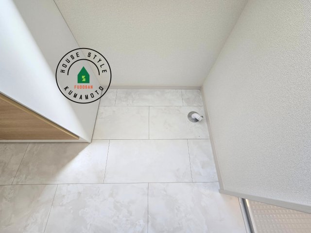 熊本市南区八分字町第4-1棟（1号棟）の内観：施工例|ランドリースペースとなります。広々して有効的にご使用できます。 