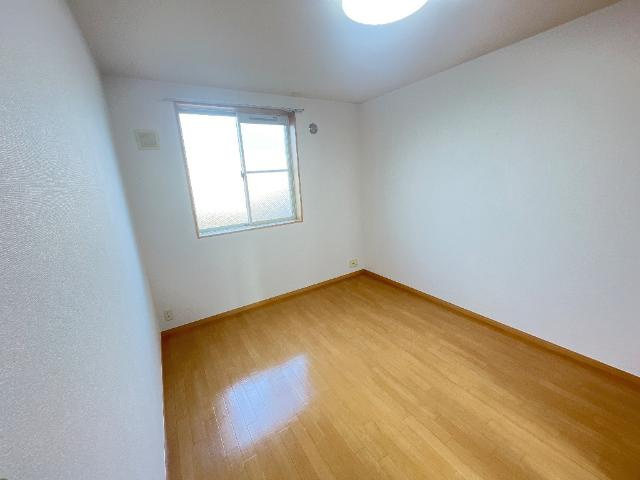 美・ボンヌールの内装|洋室