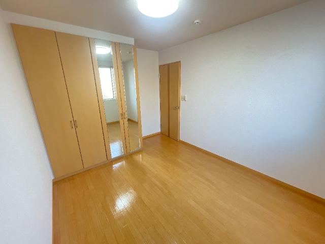 美・ボンヌールの内装|洋室