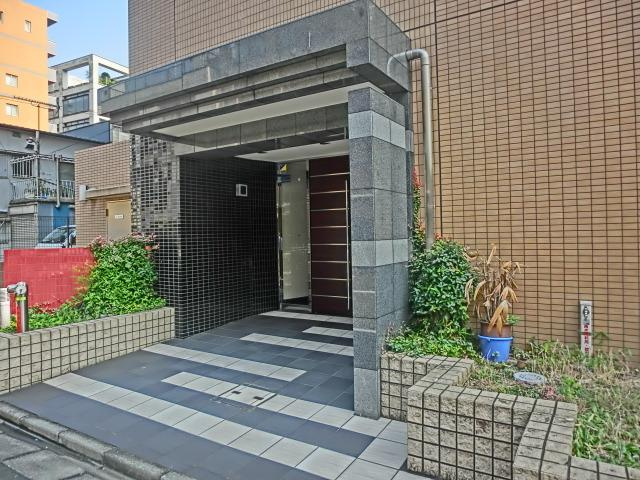 D-Room Stay 両国のエントランス