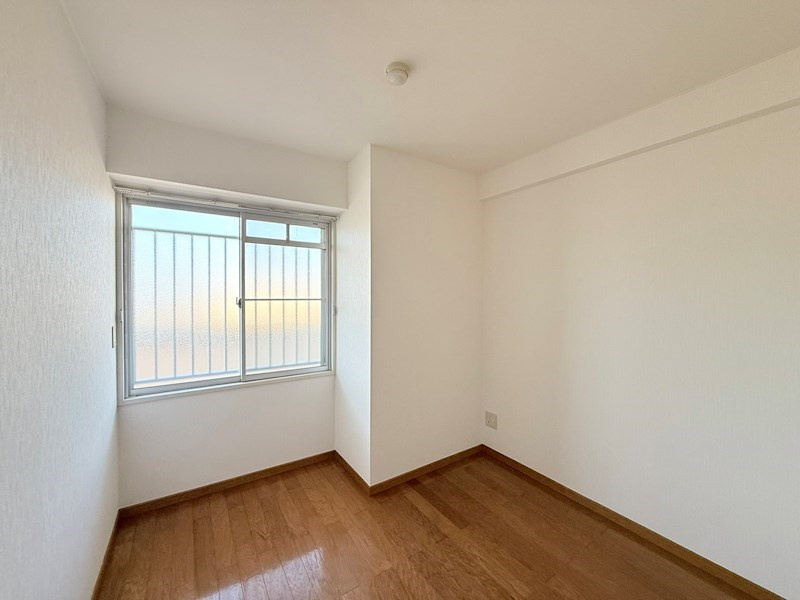 クオーレ花尻の洋室