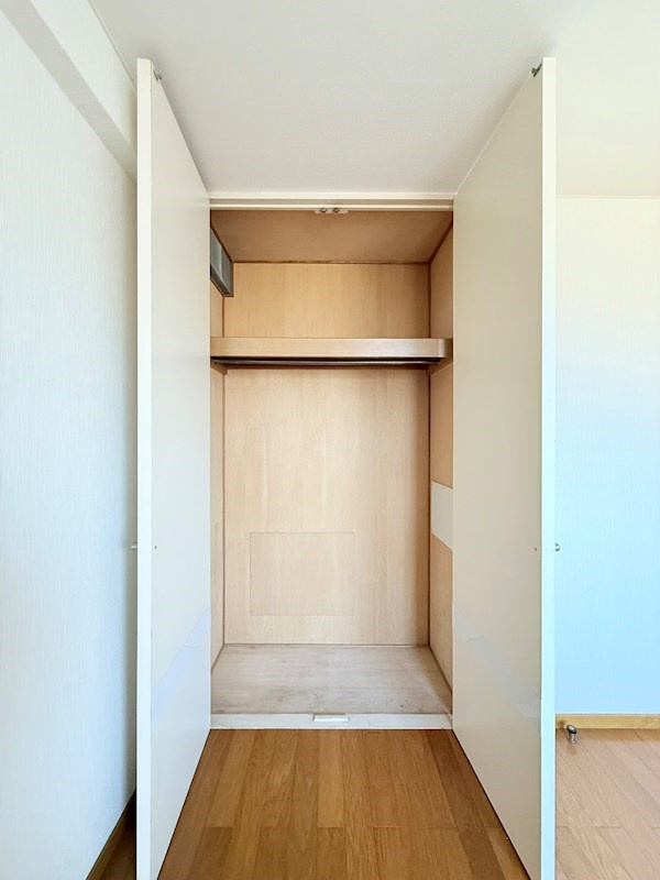 クオーレ花尻の洋室