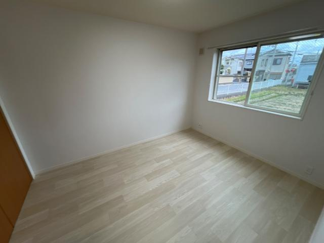 グリーンステージの寝室|洋室