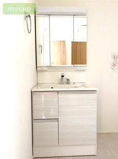  | 小学校7分　コンビニ６分　６m道路　清水口　1号棟 | 同タイプ