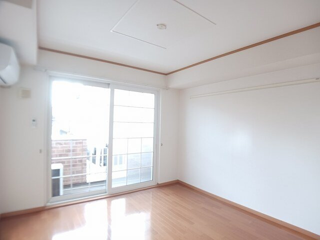 ビッツ真美の内装