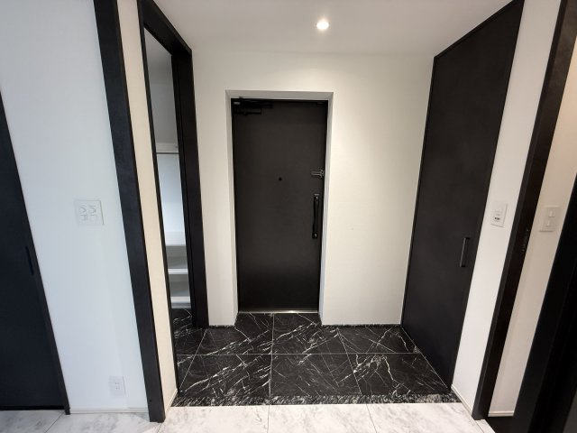 magnifique kitasakurazakaの玄関