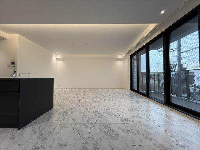 magnifique kitasakurazakaの居間・リビング