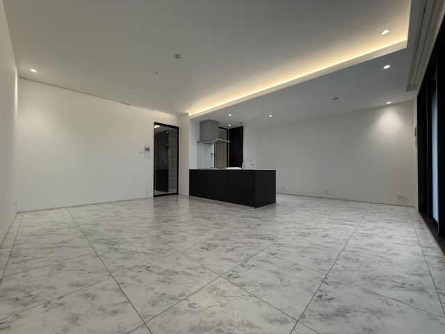 magnifique kitasakurazakaの居間・リビング