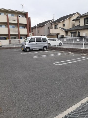 コート　アプルーバル　ネオ　Ⅱの駐車場