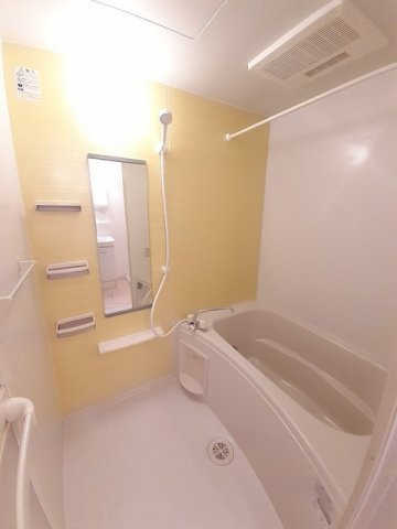 コート　アプルーバル　ネオ　Ⅱの浴室