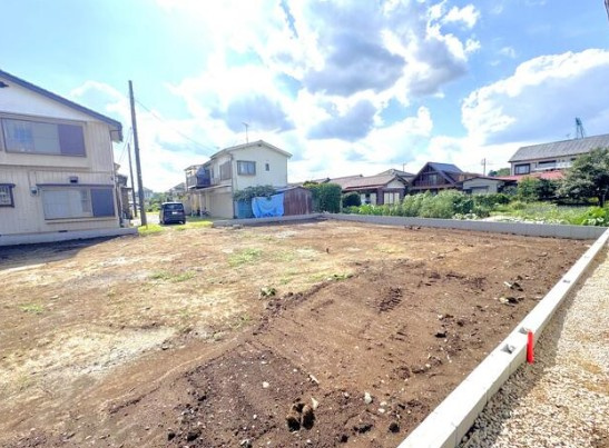 【土地】川越市笠幡売地の前面道路含む現地写真|協定道路で車の出入りも楽々