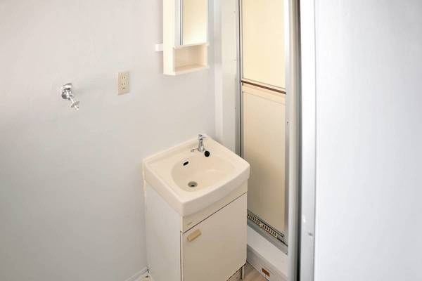 ビレッジハウス見瀬2号棟の洗面所|ビレッジハウスの同一物件・同一タイプの間取りの写真です