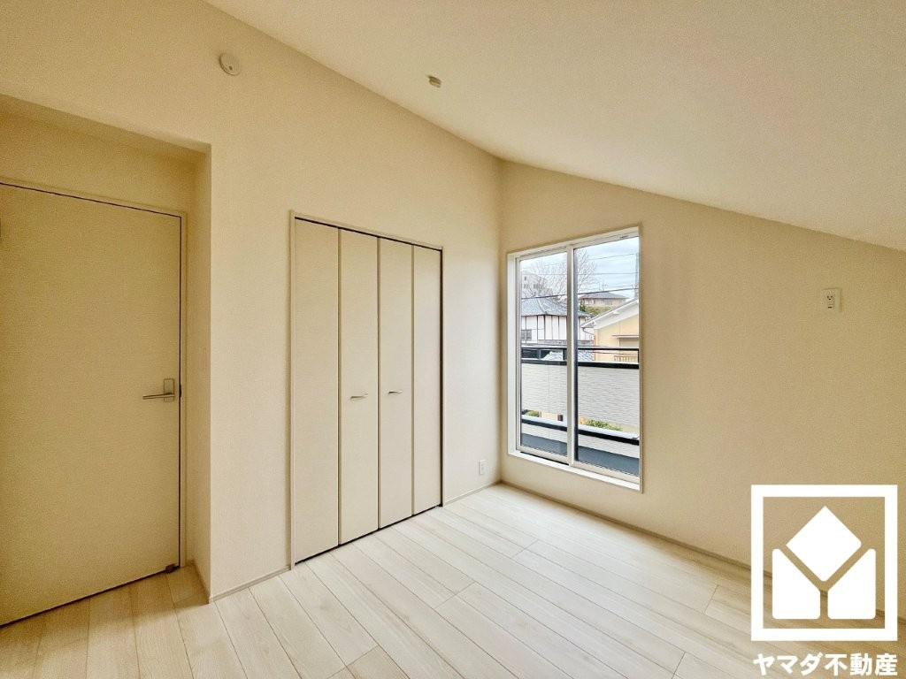 宇治市広野町小根尾　の洋室