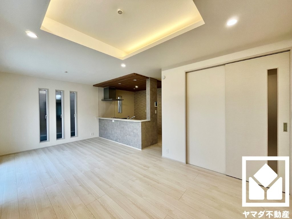 宇治市広野町小根尾　の居間・リビング