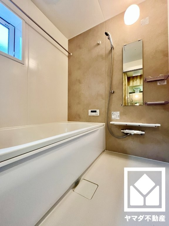 宇治市広野町小根尾　の浴室