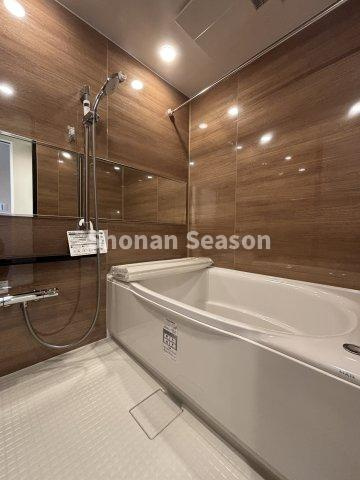 【浴室】 | 寒い時期のヒートショック対策にも効果を発揮する「浴室乾燥暖房機」完備！