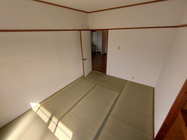 【寝室】 | モダンアパートメント神戸宝塚2