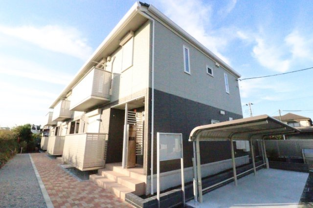 狛江市駒井町３丁目のアパートの外観