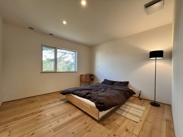 人吉市東間下町　建売住宅の洋室