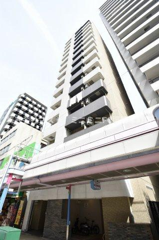 ファーストフィオーレ心斎橋イーストの外観