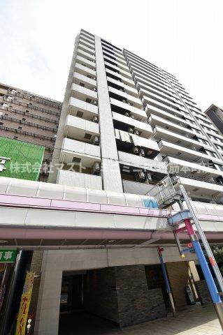 ファーストフィオーレ心斎橋イーストの外観