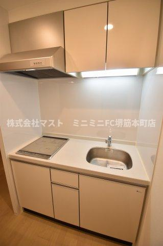 ファーストフィオーレ心斎橋イーストのキッチン