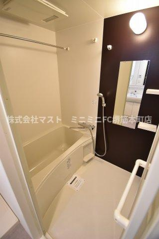 ファーストフィオーレ心斎橋イーストの浴室