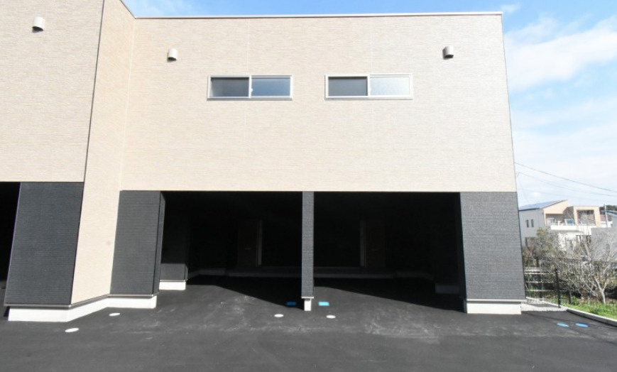 K－ideal鳥栖【10,000円キャッシュバック対象物件】の駐車場|駐車場があるので、車を買う予定の方も安心です