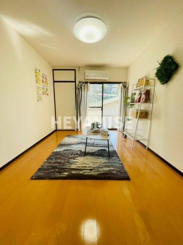 アタゴコーポの居間・リビング|※同間取りの別の階のお部屋の画像です※現況を優先します