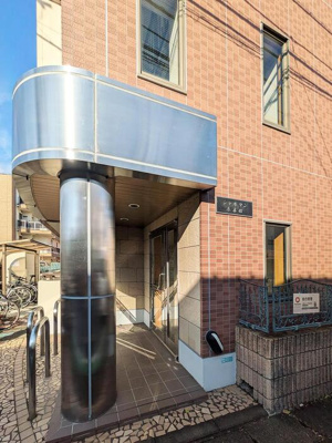 【エントランス】 | シャルマン参番館