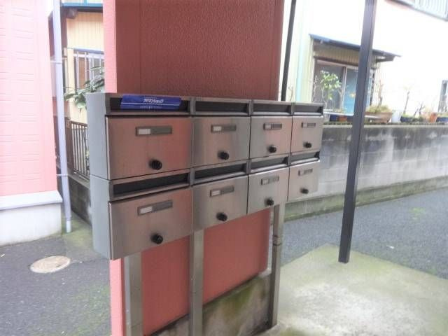 横浜市金沢区六浦東２丁目のアパートのその他共用部分