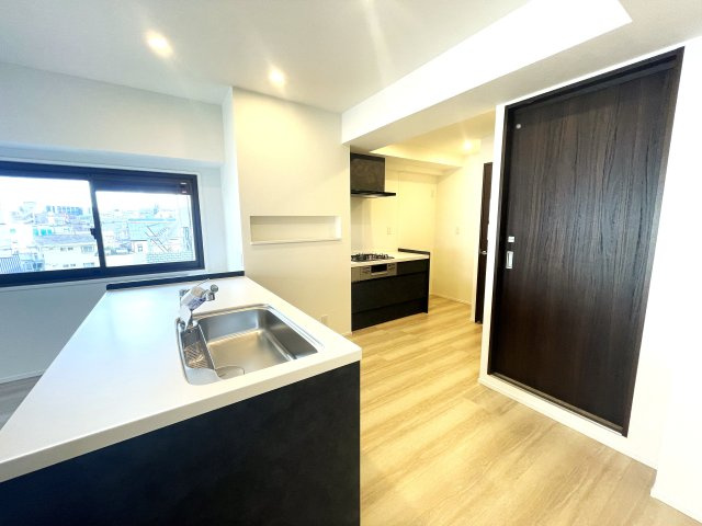 レジデンス高宮のキッチン|システムキッチンはお掃除しやすいですよ♪