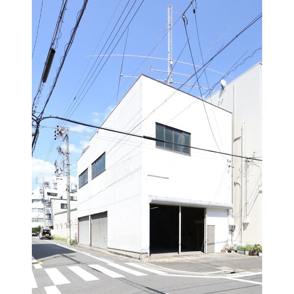 新栄町貸倉庫
