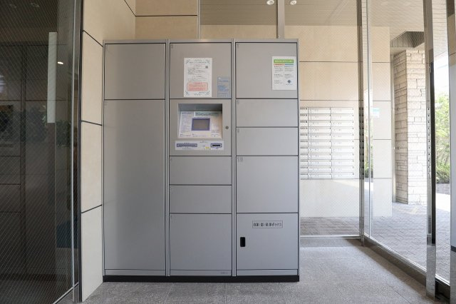 サヴォイザ・セントラルガーデン　９階のその他共用部分