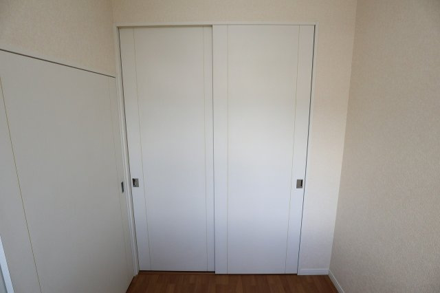 サヴォイザ・セントラルガーデン　９階の収納|別号室の写真です。現状優先になります。