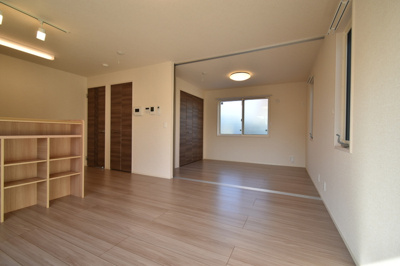 【寝室】 | サニーハウス