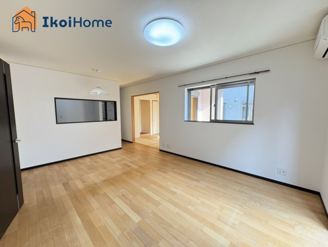 神戸市西区大津和2丁目　中古戸建の内装|【ホームページに現地動画掲載中】●年中無休：当日予約可●17帖あるLDKだからこそ開放感があります。