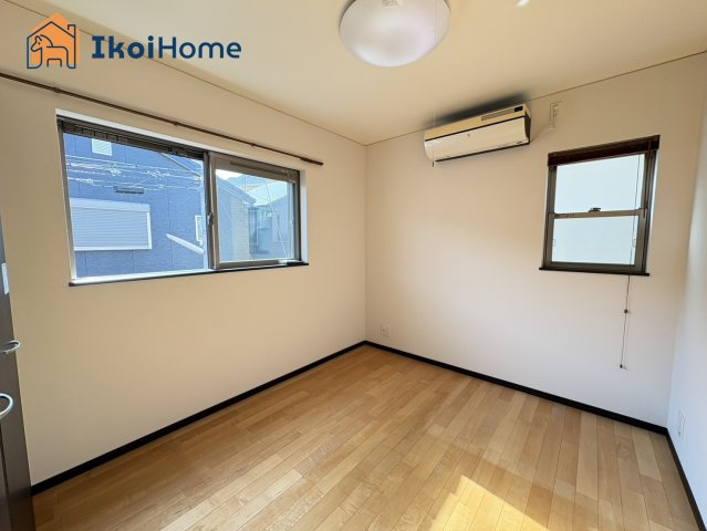 神戸市西区大津和2丁目　中古戸建の寝室|【ホームページに現地動画掲載中】●年中無休：当日予約可●全室２面採光で明るいです。収納も充実してます