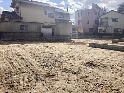 安佐南区西原2丁目の外観
