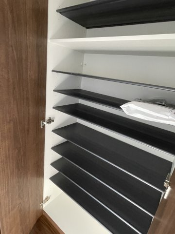 多摩市和田のアパートの収納