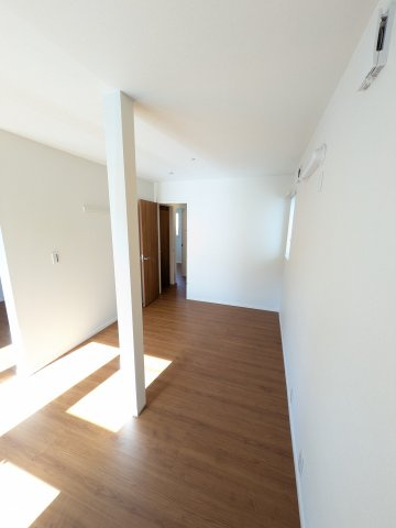 オルタンシアⅡの洋室