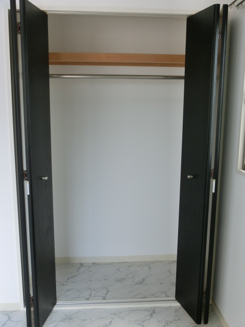 大阪市中央区安堂寺町２丁目の賃貸マンションの収納